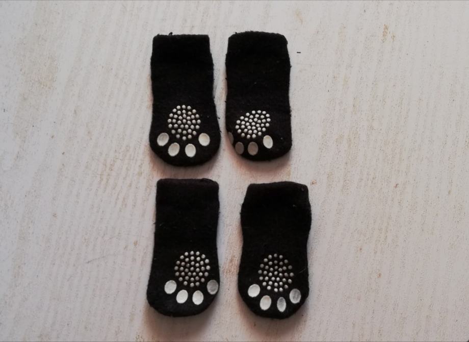 Čarape za psa