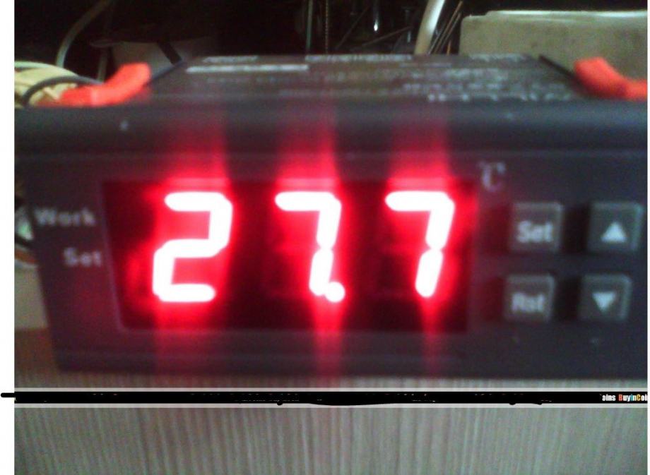 DIgitalni termostat 220V 12V 0.1C pouzdan i kvalitetan, novo