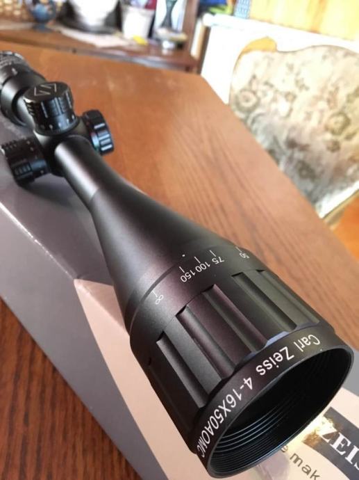 Optički ciljnik Zeiss Conquest, 4-16x50 (replika)