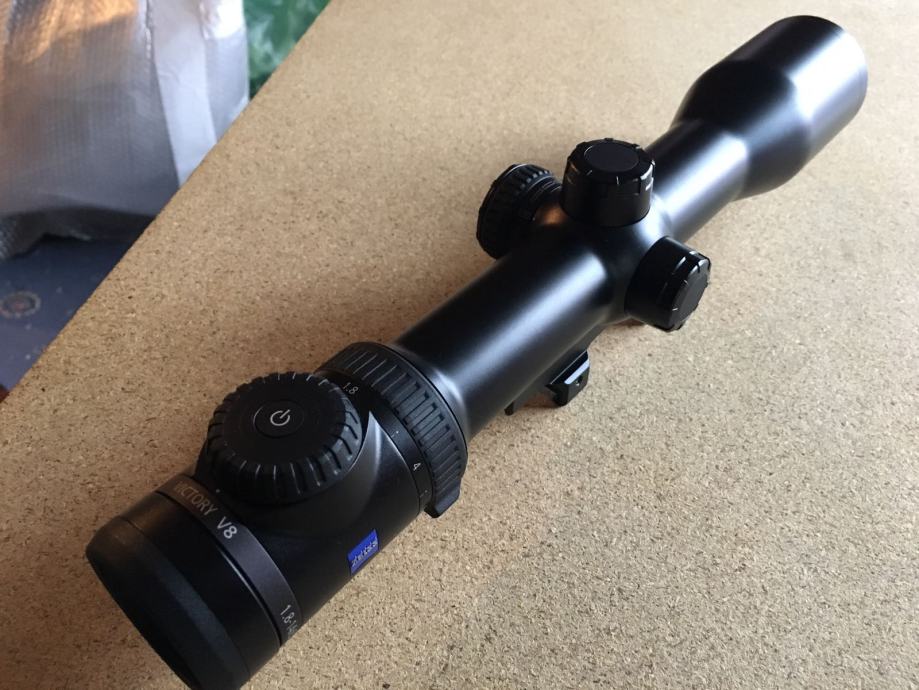 Optika Zeiss V8 Victory 1.814x50