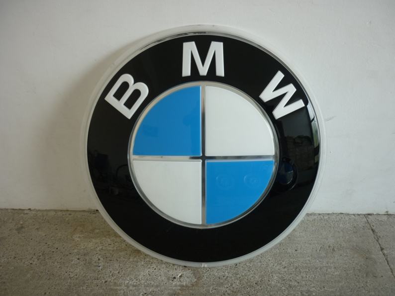 Что означает знак bmw