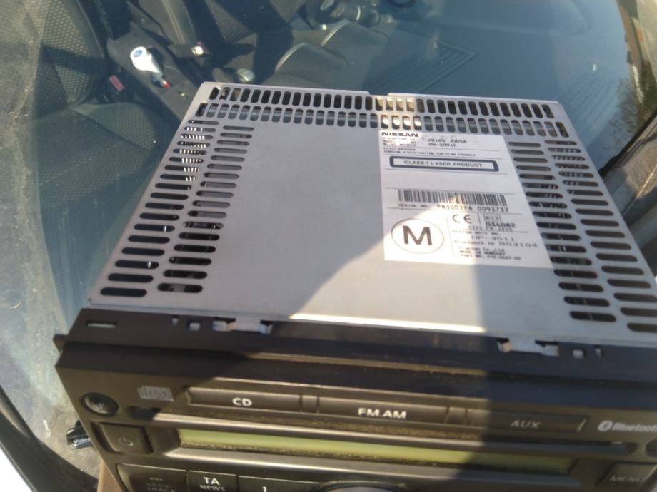 Nissan Qashqai original radio bluetooth