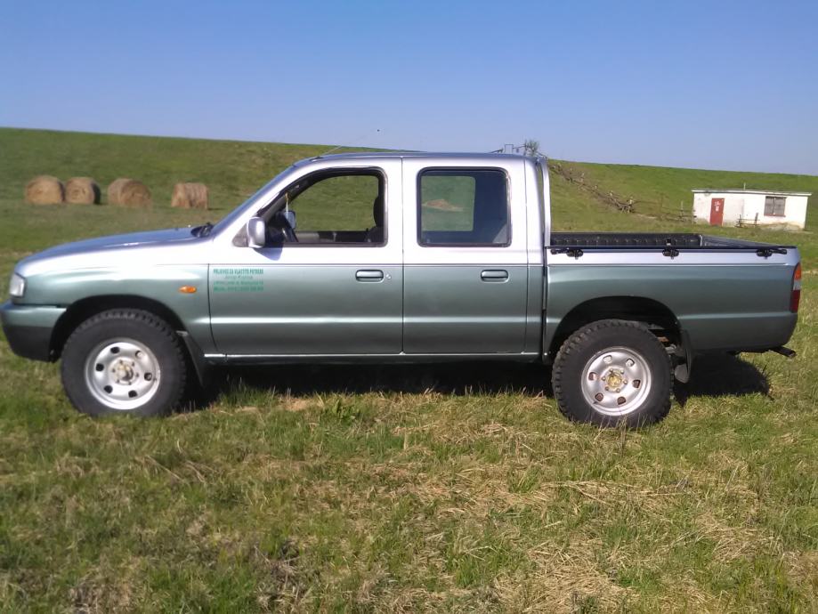 Mazda B2500, 2001 god.