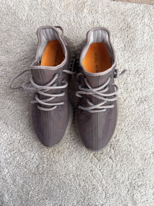 yeezy mono mist on feet