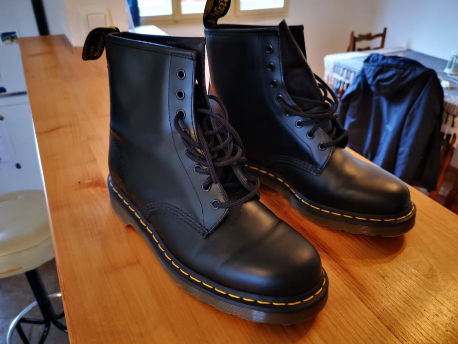 cizme dr martens