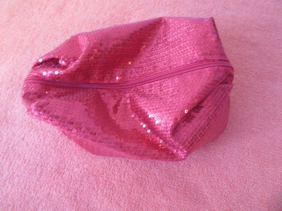 Crvena šljokasta kozmetička torbica