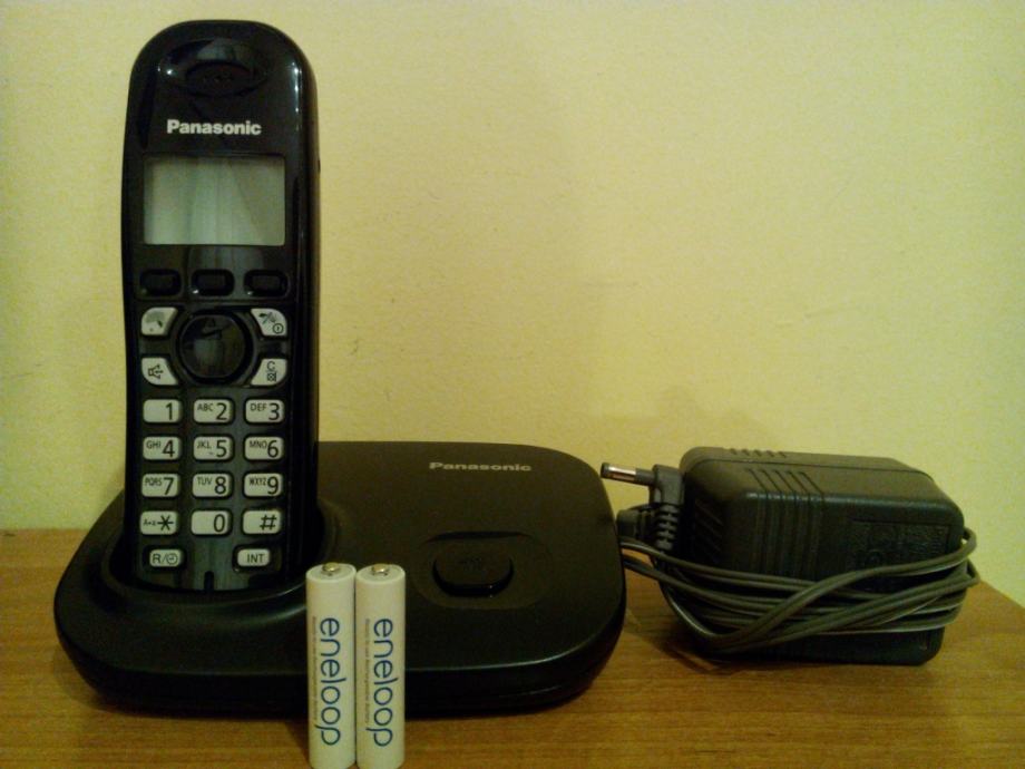 Panasonic bežični telefon KX-TG7301FX + baza + AC Adapter + baterije