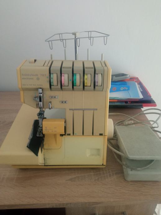 Šivaća mašina Endler HobbyLock 797+priručnici šivanja
