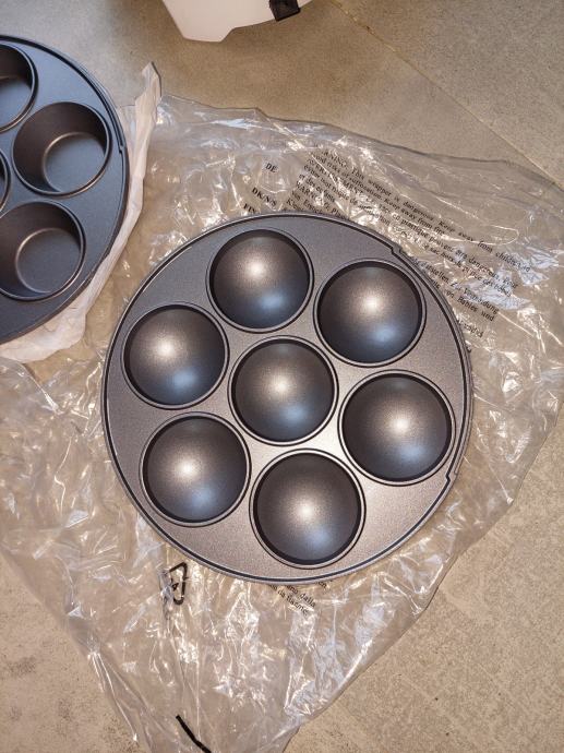 Waffle maker pekač za vafle