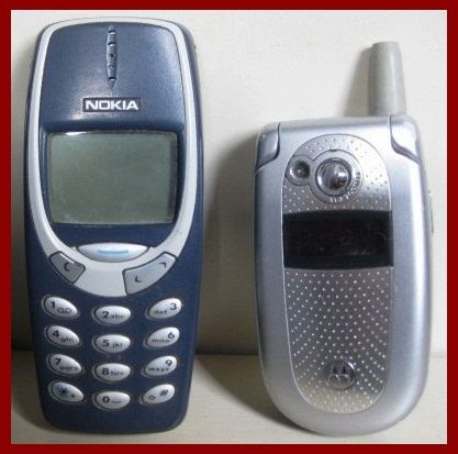 Mobitel Motorola V500 i Nokia 3310
