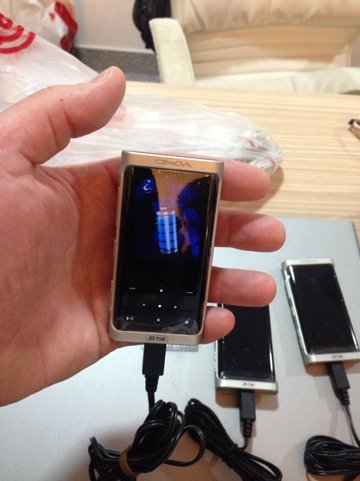 ONDA mobitel "all modem phone" malih dimenzija 47x90x13,5mm