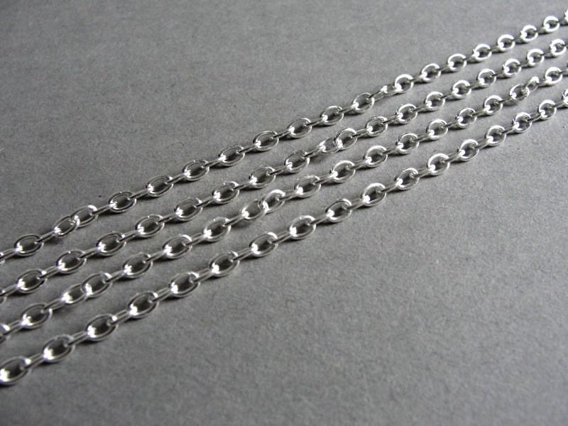 Materijal za izradu nakita - lanac srebrne boje