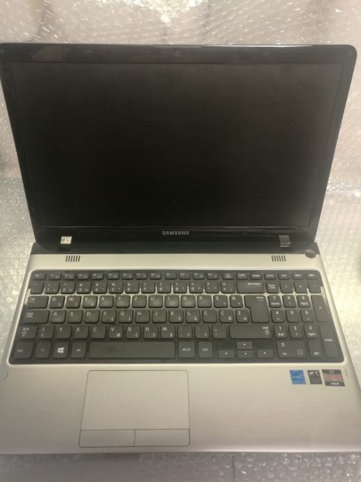 Laptop Samsung NP355E5C