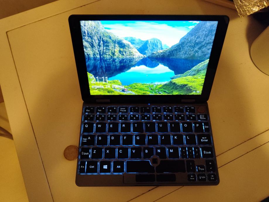 Laptop 8"  Chuwi minibook