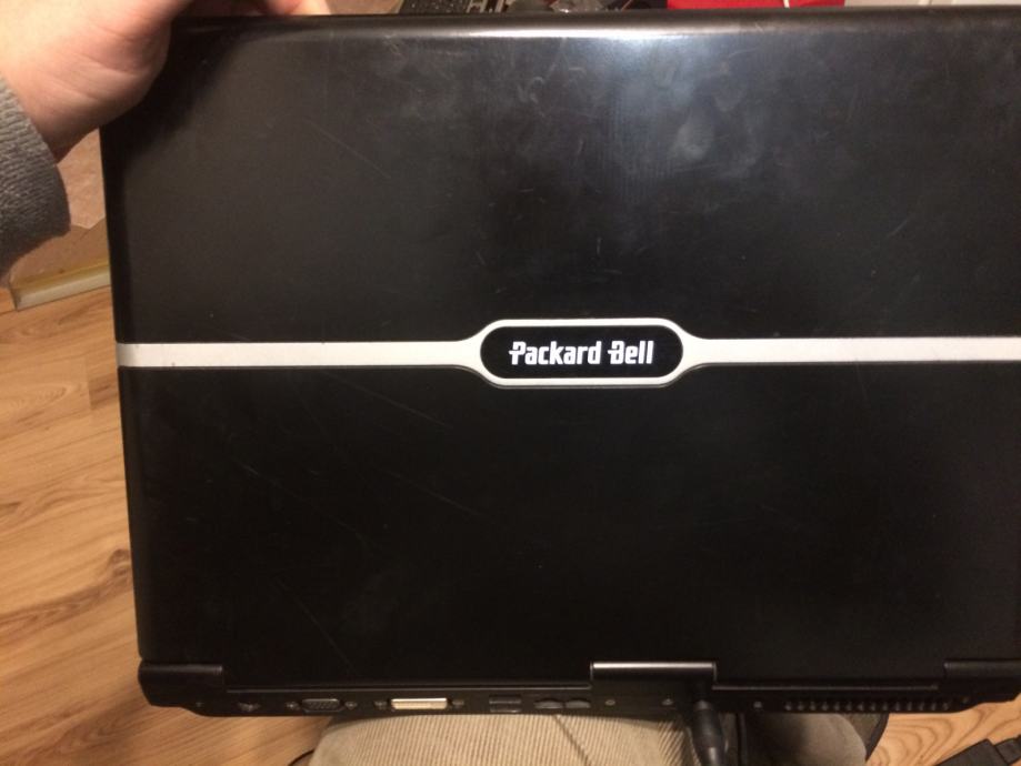 Packard Bell easynote MX65 ispravan, nekompletan