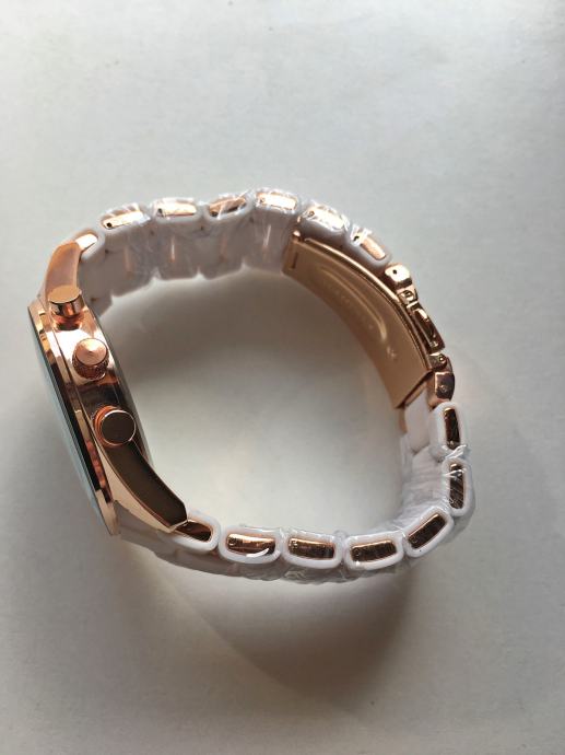 Emporio Armani muški i ženski sat 1075