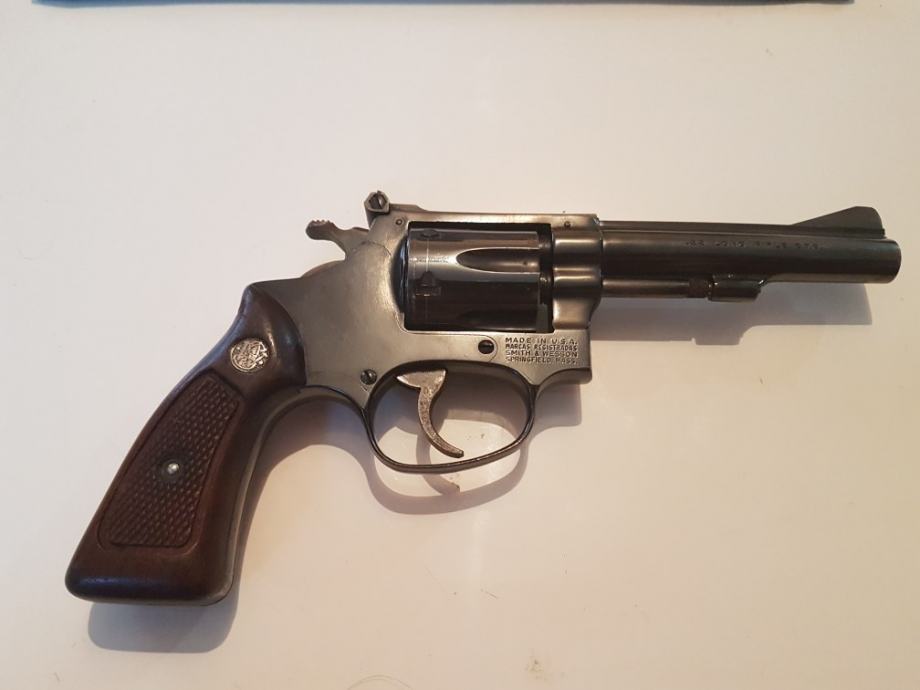 Smith & Wesson model 34, 22 lr