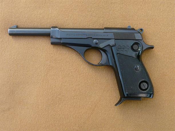 Pištolj Beretta m71 kalibar 5,6 mm (22 long rifle)