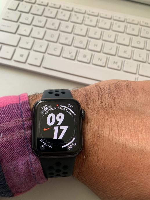 Apple Watch Series 5 Nike+