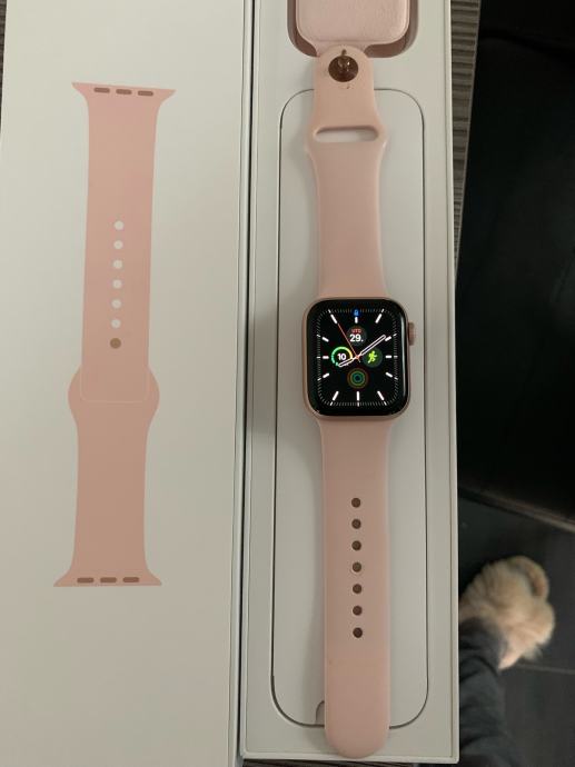 Apple watch serija 4
