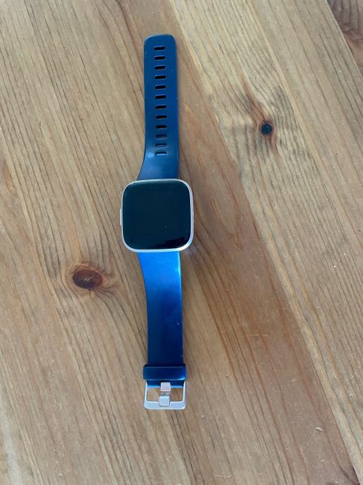 Fitbit Versa 2