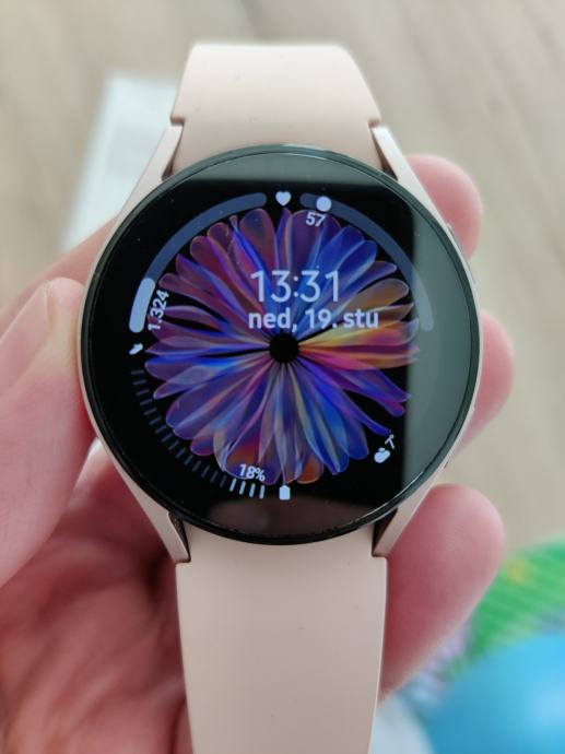 Galaxy Watch 5 40 mm Rose Gold 110€