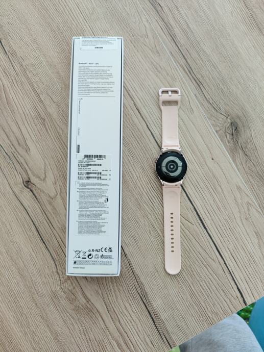 Galaxy Watch 5 40 mm Rose Gold 110€