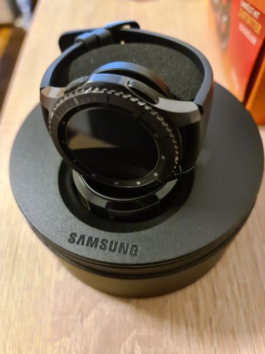 Samsung galaxy gear s3 frontier