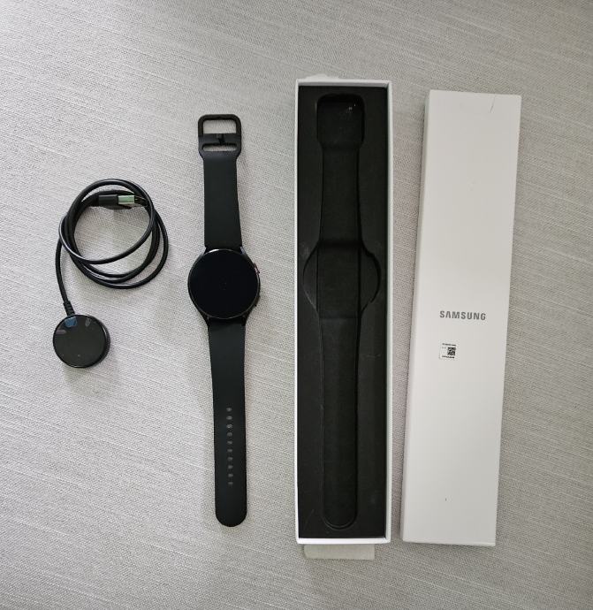 Samsung Galaxy Watch 4 (44mm, LTE verzija)
