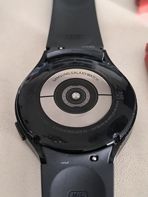 Samsung Galaxy Watch 4