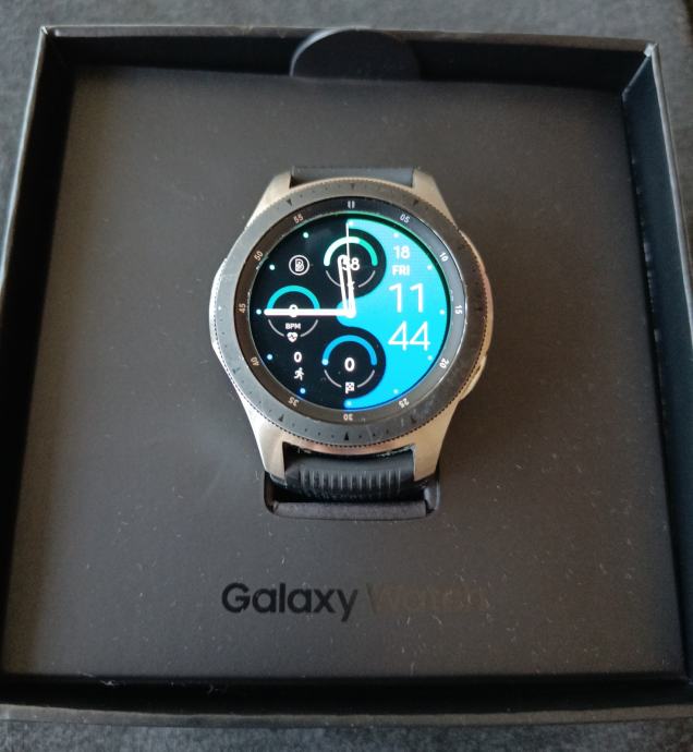 Samsung Galaxy Watch 46mm crni