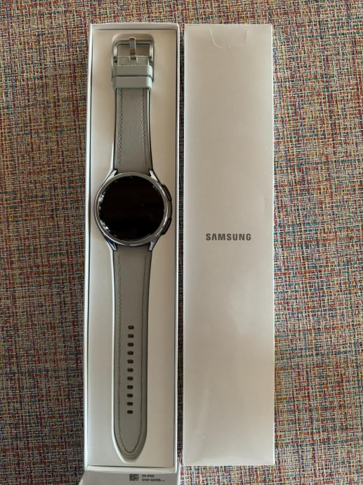 Samsung Galaxy Watch6 Classic 47mm R980 Srebrni