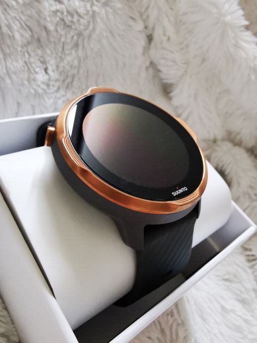Suunto 7 Graphite Copper pametni sat