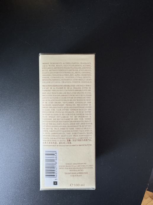 Armani zenski parfem