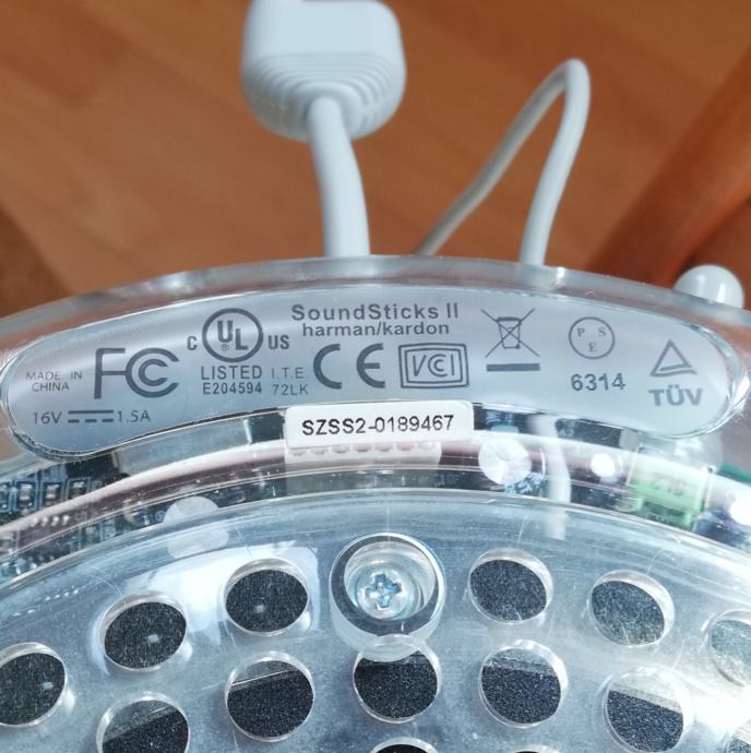 harman/kardon SoundSticks II 2.1 zvučnici