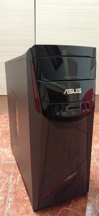 Asus gaming računalo - i5 7400 - RX560 4Gb - SSD