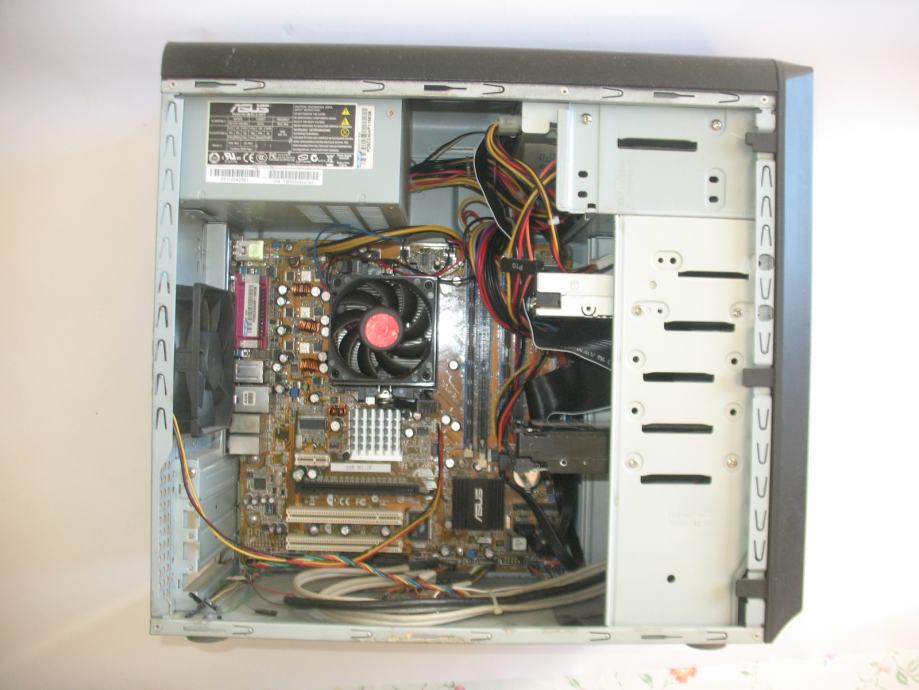ASUS Vintage AH1 Barebone, Split