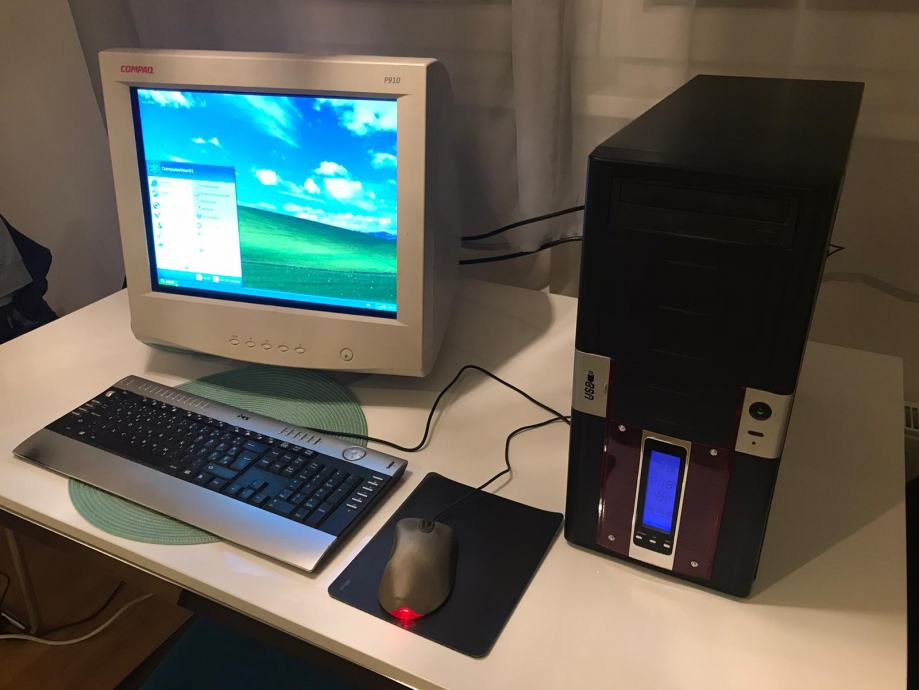 Prodajem desktop kompjuter sa 19" CRT monitorom