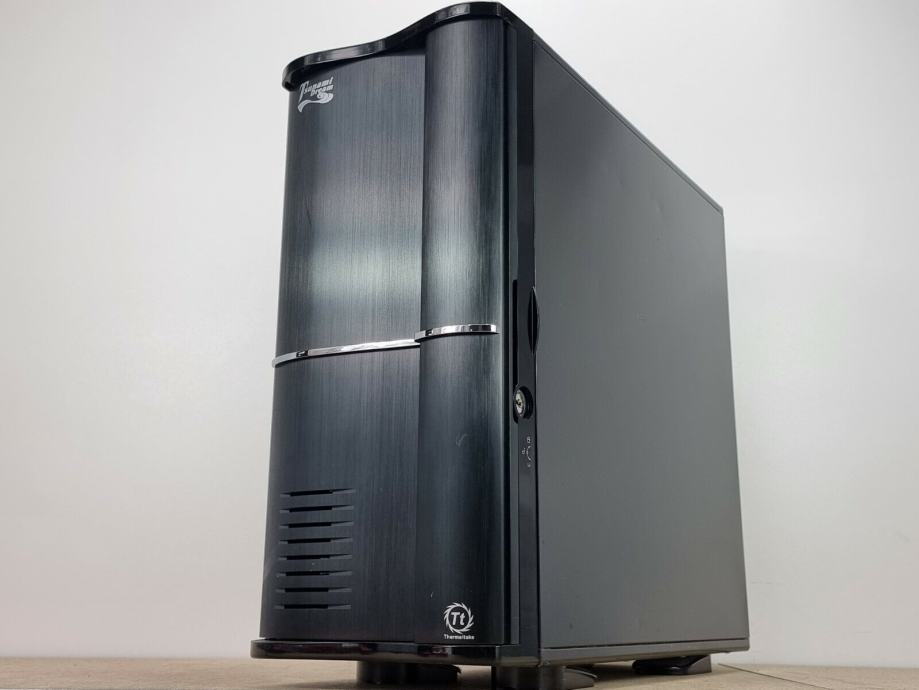 THERMALTAKE gamerski komp - Windows 7 + Office 2010