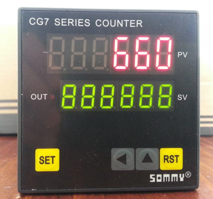 Digitalni brojač sa jednim ulazom CG7-RB10 - 72*72