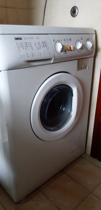 Zanussi W1002 perilica/sušilica rublja Extra capacity