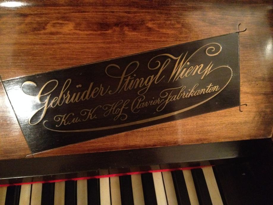 Pianino Gebruder Stingl Wien