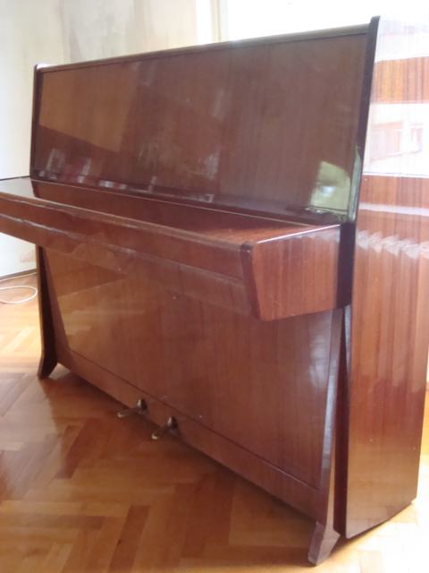 Pianino Petrof - rezervirano