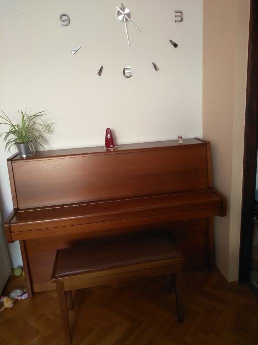 Prodajem pianino marke Steinmann Leipzig