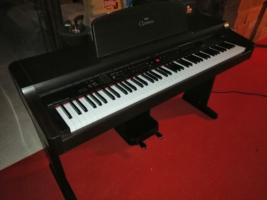 YAMAHA CLAVINOVA CVP83S digitalni klavir pianino piano