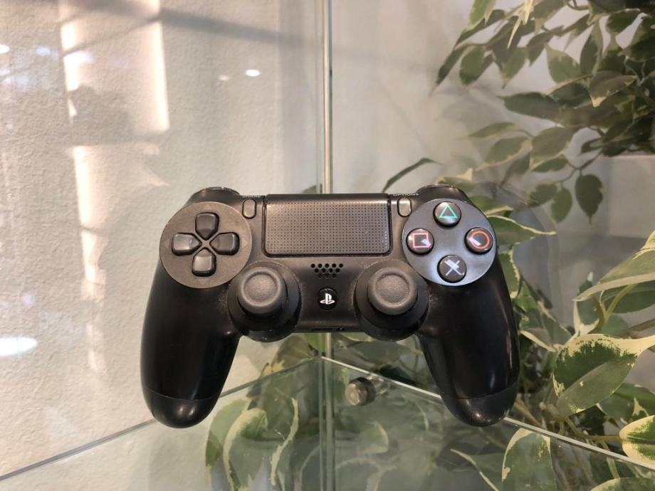 PLAYSTATION 4 KONTROLER (PS4). R1, RATE!