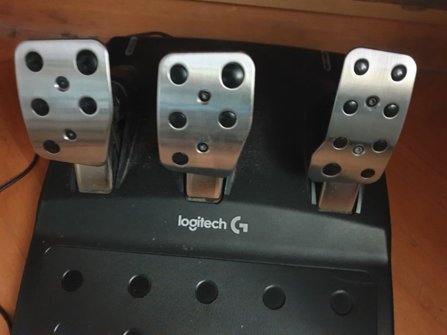 HITNO!!!!G29 LOGITECH VOLAN +SHIFTER+PEDALE