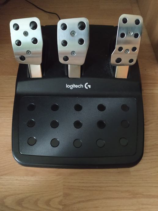 Logitech G29 volan + H shifter