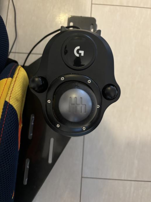 Logitech G29 volan+shifter+ Playseat Evolution RedBull