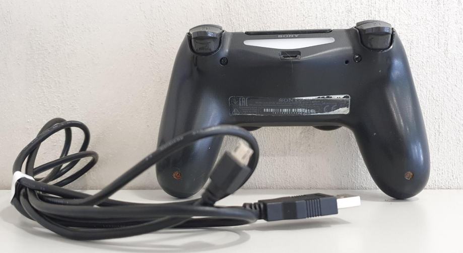 PS4 KONTROLER DUALSHOCK ***DO 12 RATA***
